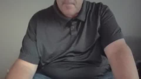 Snapshot of jecko71 chatting on December 2025 09:11:02 PM dadbody71 online show from December 2025 09:11:02 PM