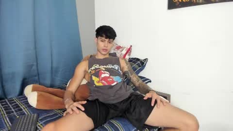 Jeanpii01 online show from April 2026 05:00:02 AM
