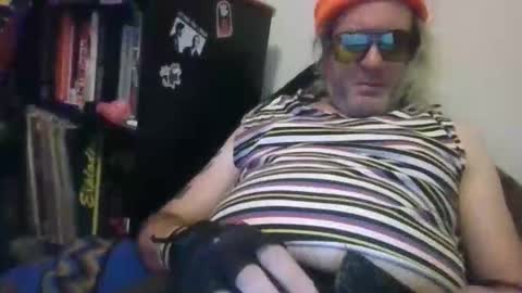 jeepster9 online show from April 2026 05:34:01 AM