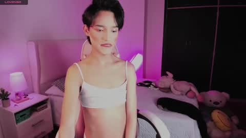  J E V D  online show from October 2025 04:35:01 AM