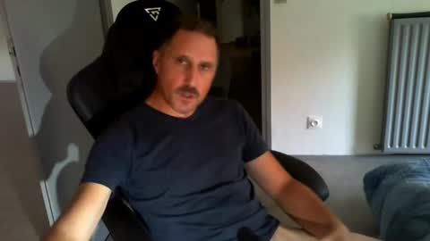 Snapshot of jef74700 chatting on August 2026 10:32:01 AM Jrme online show from August 2026 10:32:01 AM