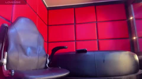 Snapshot of jeff_black99 chatting on February 2026 07:51:01 AM --- Jeff --- online show from February 2026 07:51:01 AM