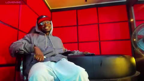 Snapshot of jeff_black99 chatting on February 2026 04:20:01 AM --- Jeff --- online show from February 2026 04:20:01 AM