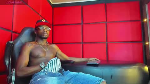 Snapshot of jeff_black99 chatting on February 2026 04:46:01 AM --- Jeff --- online show from February 2026 04:46:01 AM