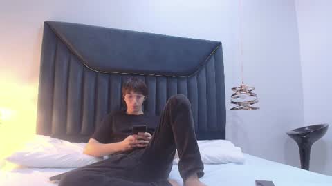 Snapshot of jeffbellfort chatting on June 2026 08:06:01 PM JeffBellfort online show from June 2026 08:06:01 PM