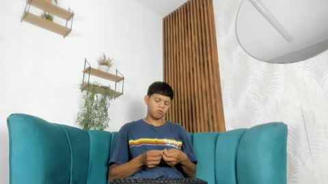 Snapshot of jeffry_wolvess chatting on April 2026 11:29:02 AM Jeffry online show from April 2026 11:29:02 AM