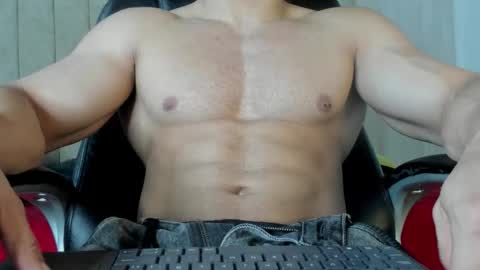 Snapshot of jeicob_gagnon chatting on February 2026 05:33:01 PM jeicob gagnon online show from February 2026 05:33:01 PM