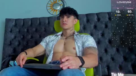 JC online show from December 2024 05:00:01 PM