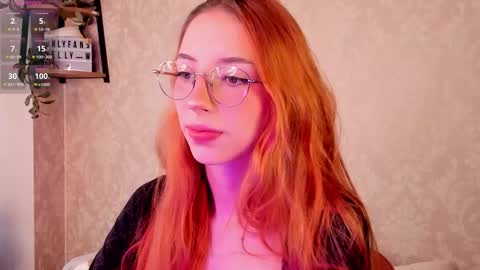 Jelly  online show from November 2025 09:53:01 PM