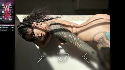 jen online show from March 2025 08:49:02 AM