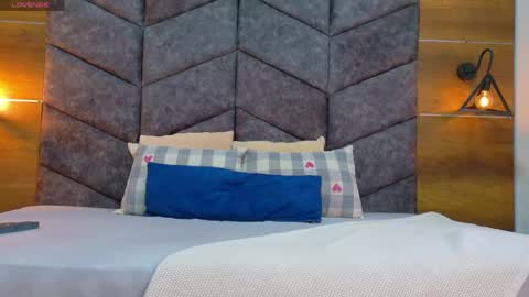 Jena  online show from May 2026 02:52:01 AM