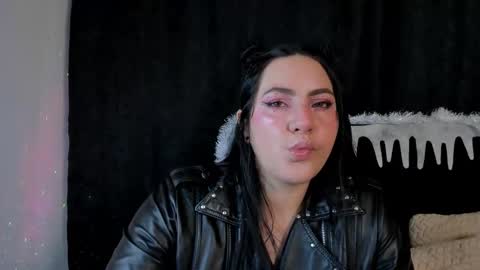 Snapshot of jeniferpowell_nm chatting on November 2025 07:06:01 PM jeniferpowell_nm online show from November 2025 07:06:01 PM