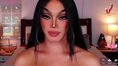 Queen Jenifer online show from September 2025 04:48:02 AM