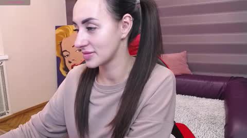 Kira online show from November 2025 08:47:01 AM