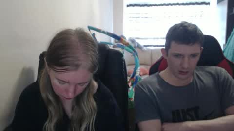 JenisAndPeter online show from September 2025 07:32:01 AM