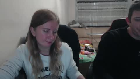 JenisAndPeter online show from October 2025 06:16:02 PM