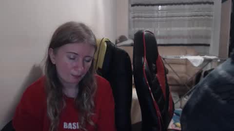 JenisAndPeter online show from November 2025 09:07:01 PM