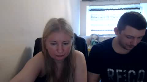 JenisAndPeter online show from June 2026 05:12:01 AM