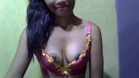 Jennie online show from November 2025 04:45:02 AM