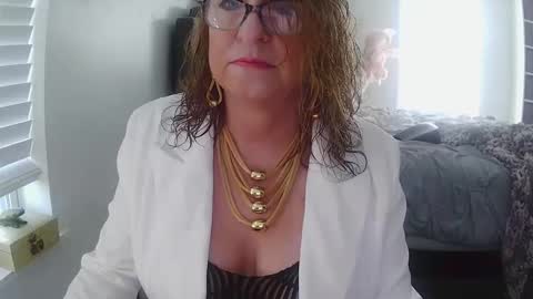 jenna197069 online show from January 2025 05:00:02 PM