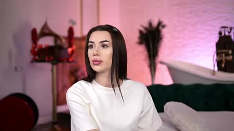 jenna_day online show from April 2026 07:01:01 AM