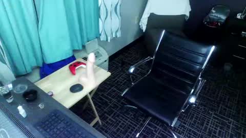 Jenna Cross online show from January 2025 07:11:01 AM