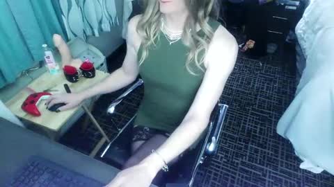 Jenna Cross online show from February 2025 02:53:01 AM