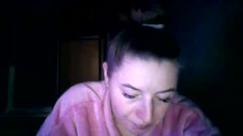 Snapshot of jennamolberty chatting on December 2025 06:17:01 PM JennaMolberty online show from December 2025 06:17:01 PM