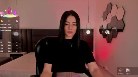 Snapshot of jennaolson chatting on December 2025 06:34:02 PM Jenna Olson online show from December 2025 06:34:02 PM