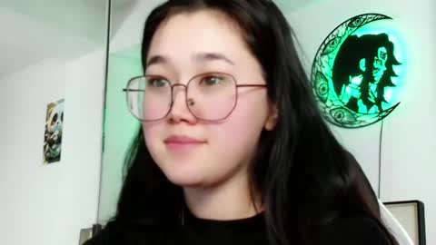 Snapshot of jennatyan chatting on December 2024 01:13:01 PM JENNA online show from December 2024 01:13:01 PM