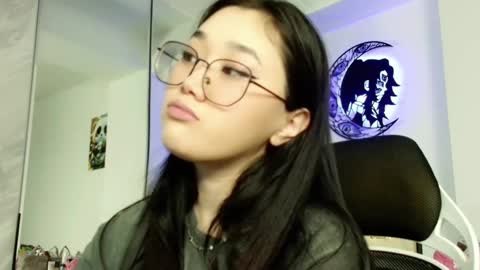 Snapshot of jennatyan chatting on December 2024 01:23:02 PM JENNA online show from December 2024 01:23:02 PM