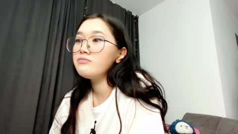 Snapshot of jennatyan chatting on December 2024 02:29:02 AM JENNA online show from December 2024 02:29:02 AM