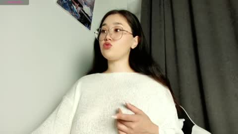 Snapshot of jennatyan chatting on March 2025 01:56:02 PM JENNA online show from March 2025 01:56:02 PM