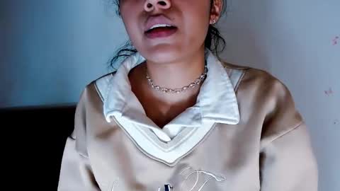 Snapshot of jenner_lena chatting on February 2026 05:25:02 AM jenner_lena online show from February 2026 05:25:02 AM