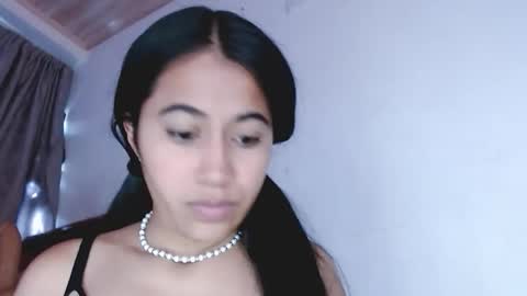 jenner_lena online show from May 2026 07:11:01 PM