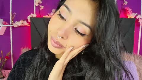 Jenner online show from December 2024 03:59:01 AM