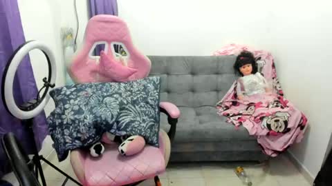 jennifer_bodyy0404 online show from July 2026 02:04:02 AM
