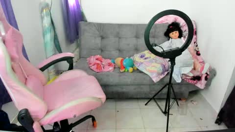 jennifer_bodyy0404 online show from July 2026 07:01:02 PM
