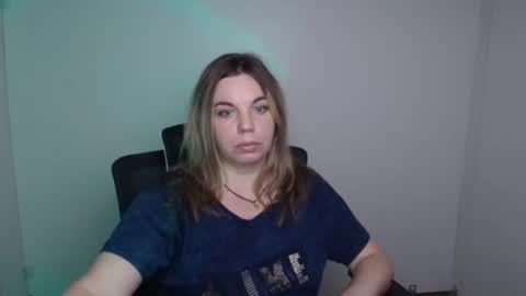 Snapshot of jennifer_moree chatting on September 2025 11:43:02 AM Jennifer online show from September 2025 11:43:02 AM