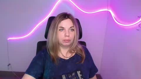 Snapshot of jennifer_moree chatting on September 2025 11:32:01 AM Jennifer online show from September 2025 11:32:01 AM