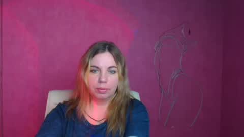 Snapshot of jennifer_moree chatting on September 2025 06:28:02 AM Jennifer online show from September 2025 06:28:02 AM