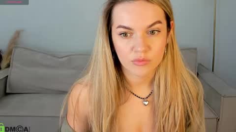 Snapshot of jennifer_perezz chatting on May 2026 09:36:01 AM Jennifer Perezz online show from May 2026 09:36:01 AM