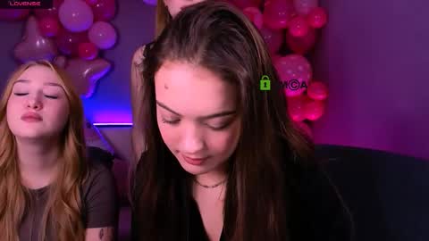 Snapshot of jennifer_sheil chatting on February 2026 08:37:02 PM jennifer_sheil online show from February 2026 08:37:02 PM