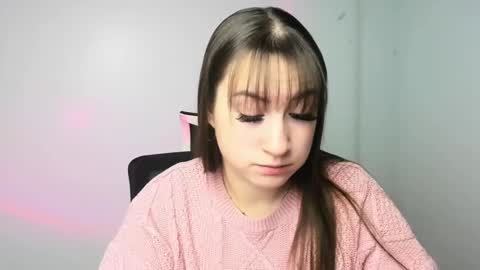 Jennifer online show from December 2024 06:40:01 AM