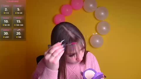 Jennifer online show from February 2025 06:51:01 AM