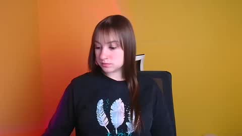 Jennifer online show from February 2025 09:43:02 AM