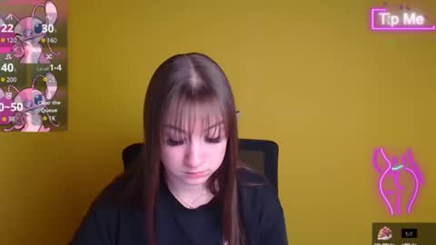 Jennifer online show from March 2025 09:43:01 AM