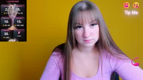 Jennifer online show from September 2025 05:44:01 AM