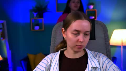 Jennifer online show from September 2025 12:41:01 PM