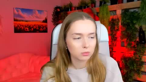 Jennifer online show from October 2025 05:14:01 PM